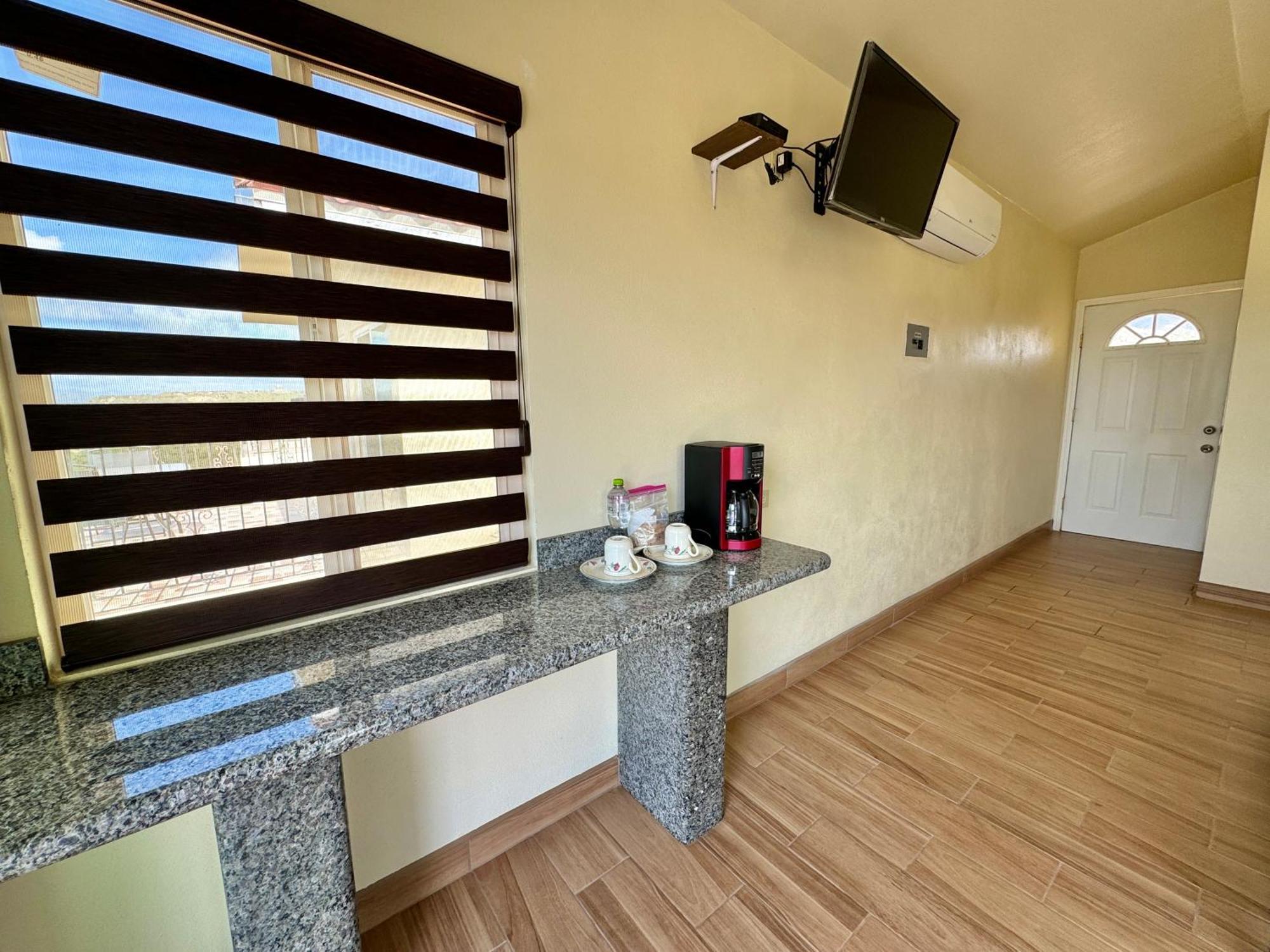 Cabanas Colibri فالي دي جوادالوبي المظهر الخارجي الصورة